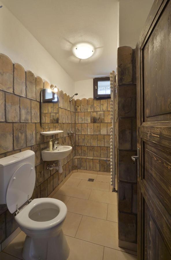 Hollokoeves Vendeghazak Hotel Kamer foto